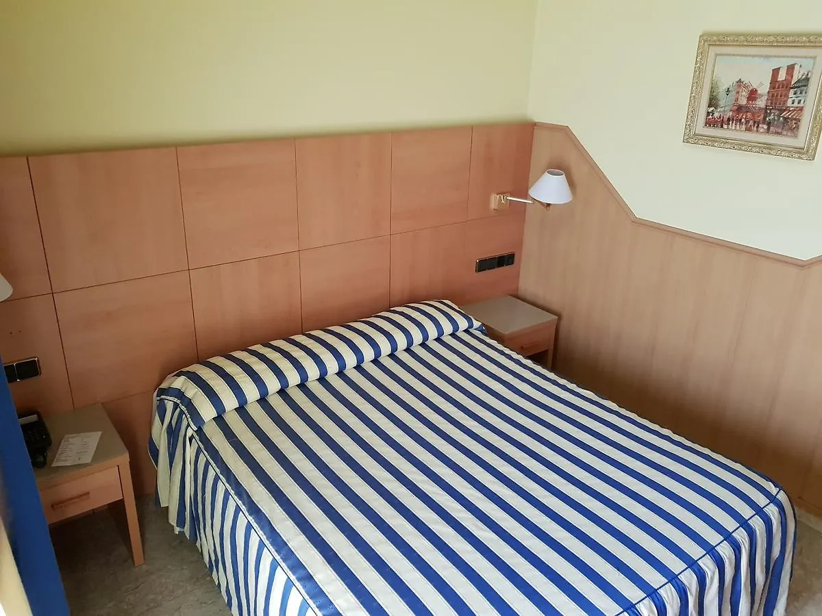 Hostal Milenium Els Monjos 0*,  Spain